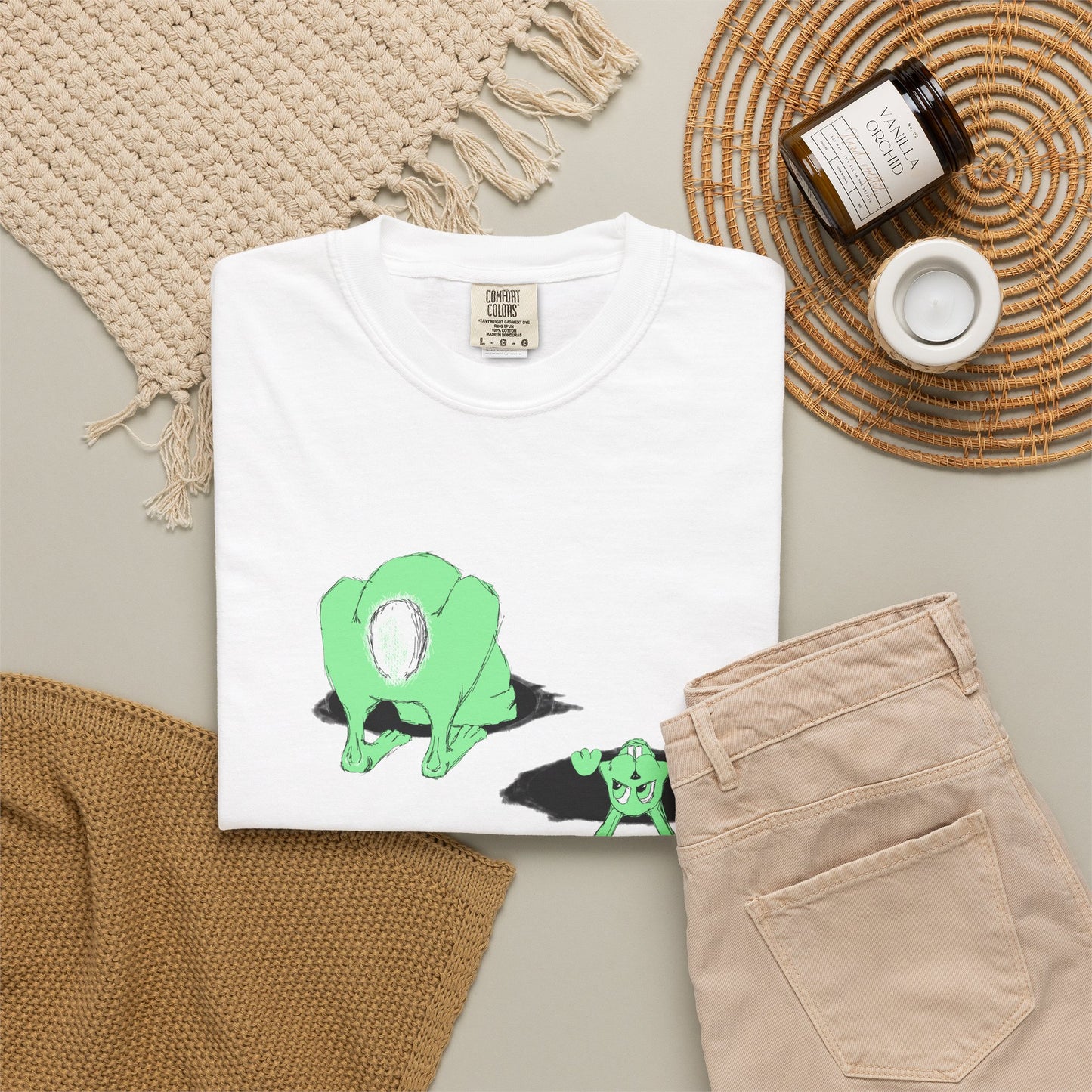 Looking for Alice T-Shirt — Down the rabbit hole Art Graphic Tee by artist Marie Frederique