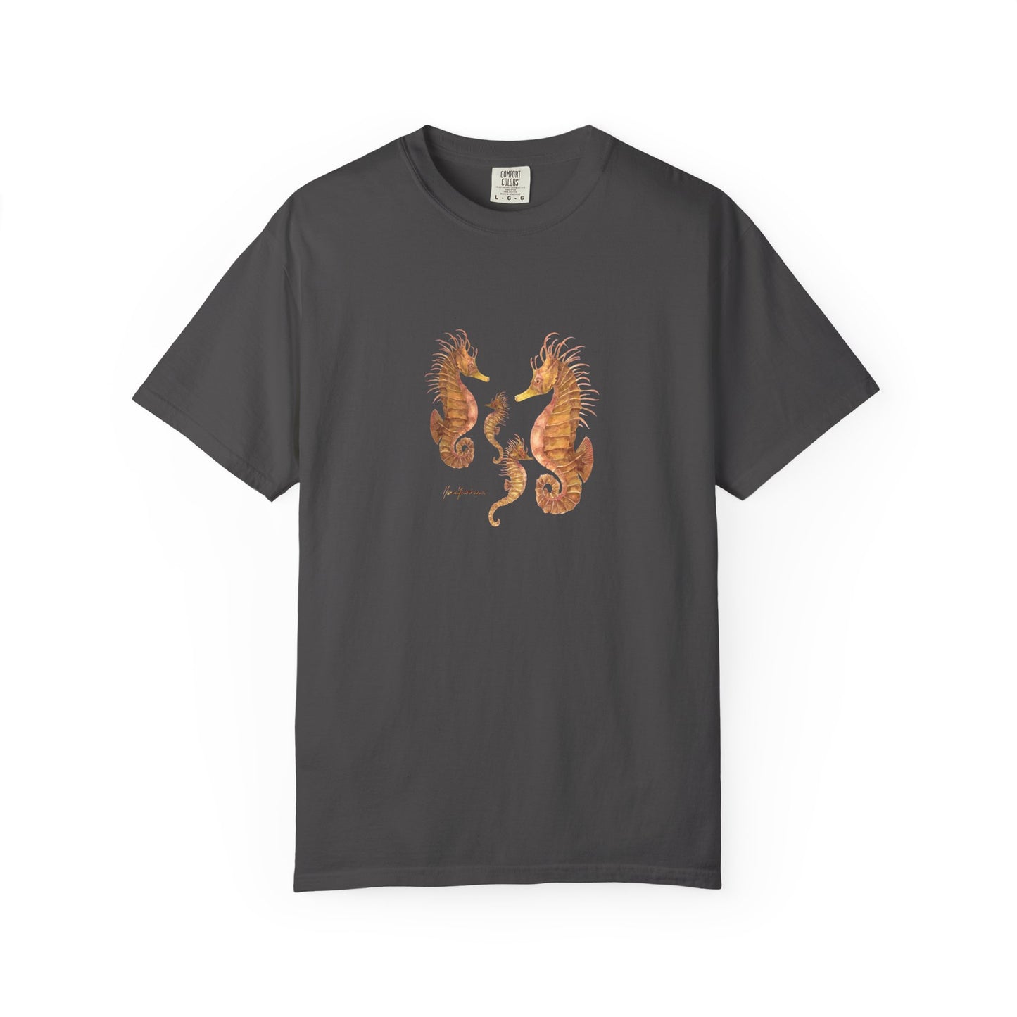 Seahorse Family Graphic Tee — Ocean-Inspired Mom, Dad & Baby Design